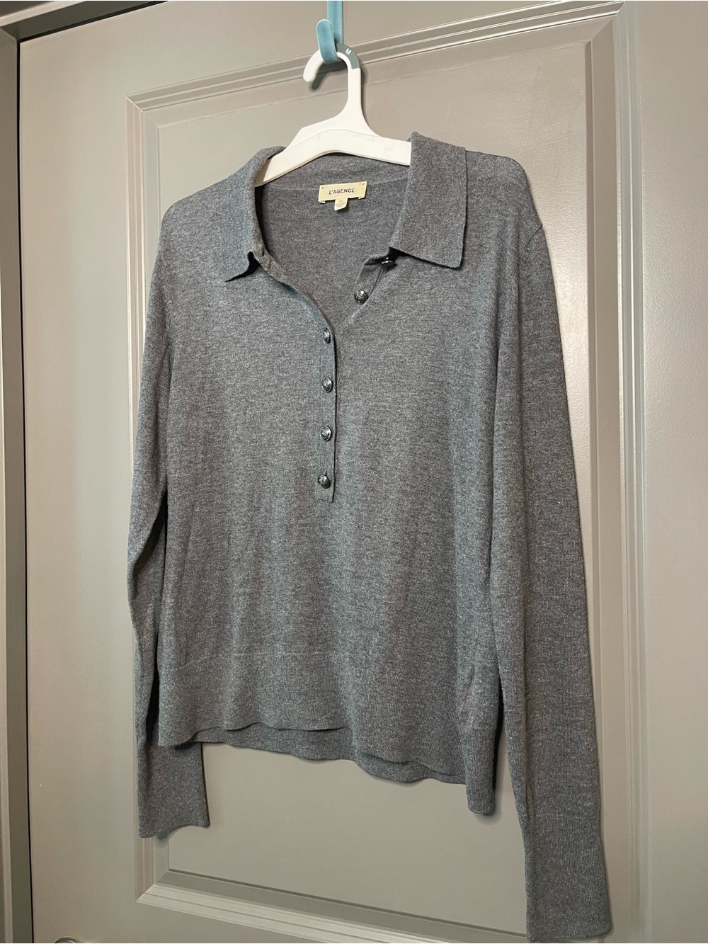 L'AGENCE Gray Long-Sleeve Button-Placket Polo Top